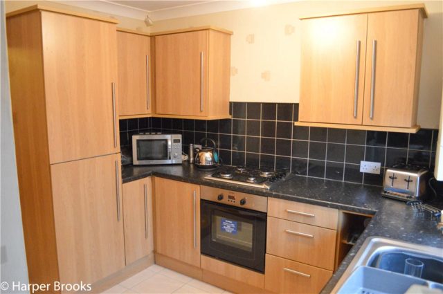  Image of 3 bedroom Terraced house for sale in Welwyn Park Road Hull HU6 at Hull East Riding of Yorkshi Dunswell, HU6 7EA